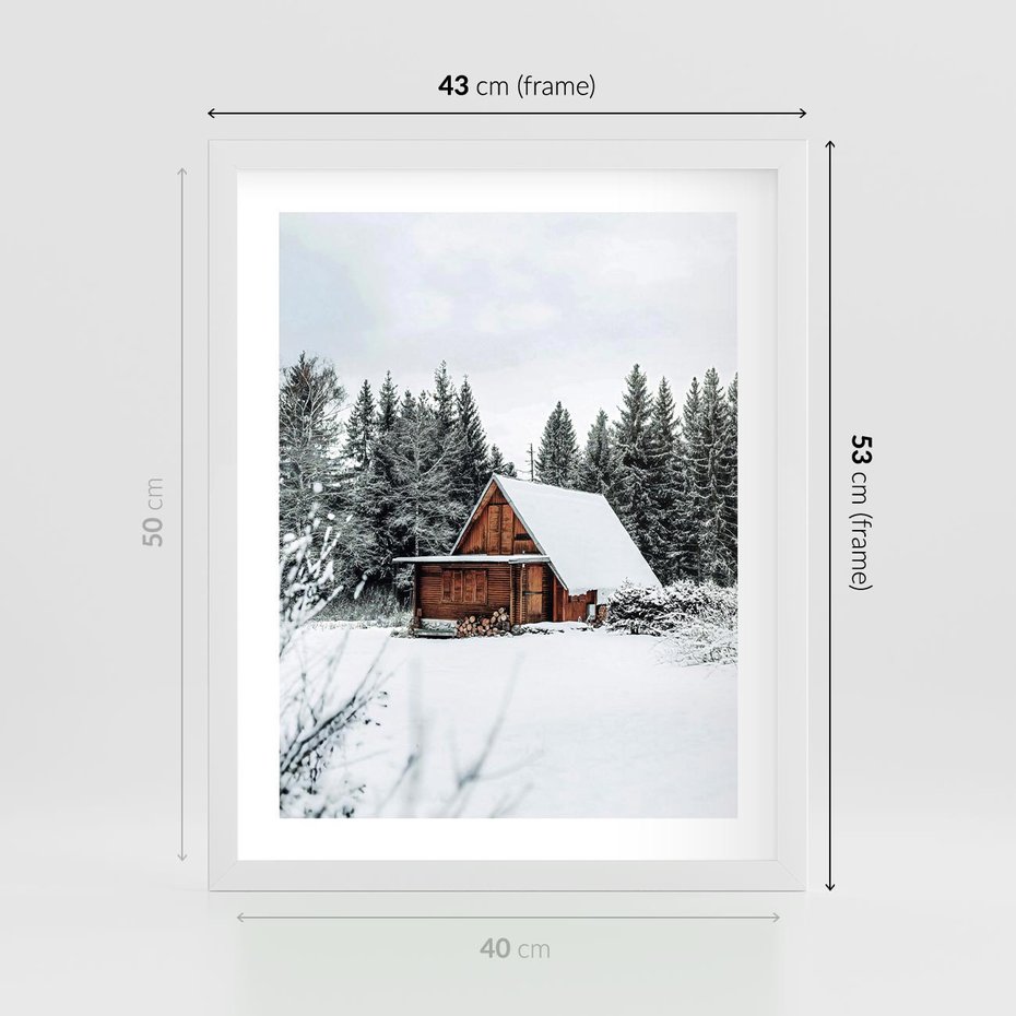Plakat w ramie 40x50 - Ujęcie zimy w Górach - domek w górach w zimie, śnieg - rama biała