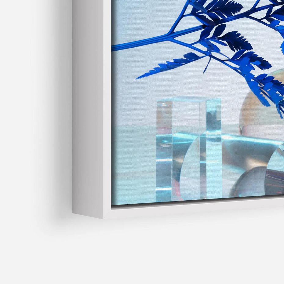 Obraz w ramie 50x50 - Intensywny Kolor Natury - liście, kobalt - rama biała