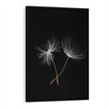 Obraz w ramie 70x100 - Delikatność Wiatru - dmuchawce, makro - rama czarna