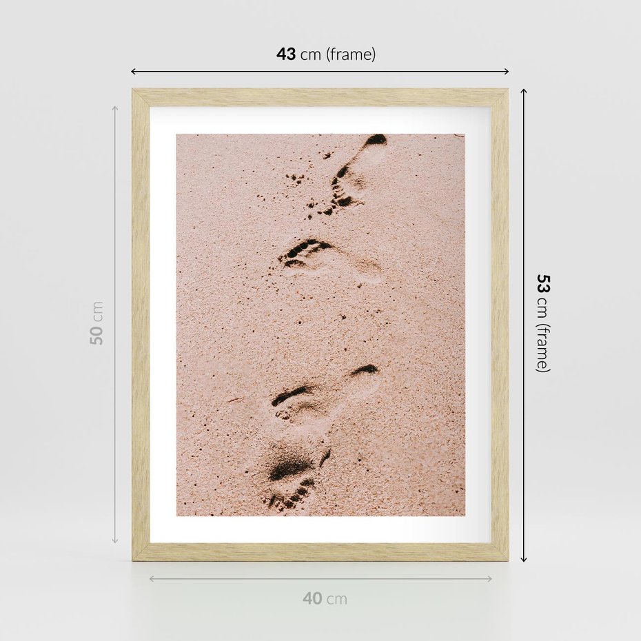Plakat w ramie 40x50 - Ślady na Piasku - piasek, plaża - rama drewno
