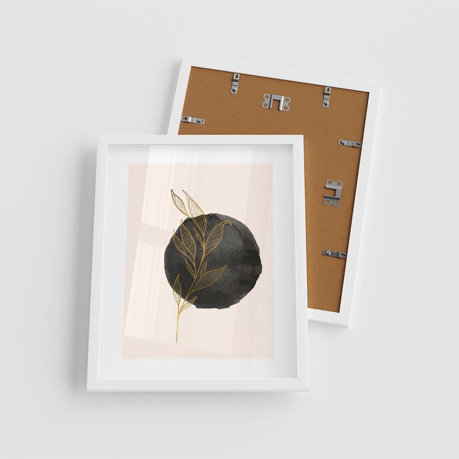 Plakat w ramie 40x50 - Złota Gałązka na Tle Akwarelowej Ciemności - złota gałązka, czarna plama akwarelowa w tle - rama biała