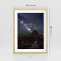 Plakat w ramie 30x40 - Gwiaździsta Noc na Pustyni - noc na pustyni, gwiździste niebo - rama drewno