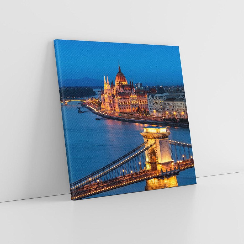 Obraz na płótnie 70x70 - Mostowe miasto nocą - miasto, most