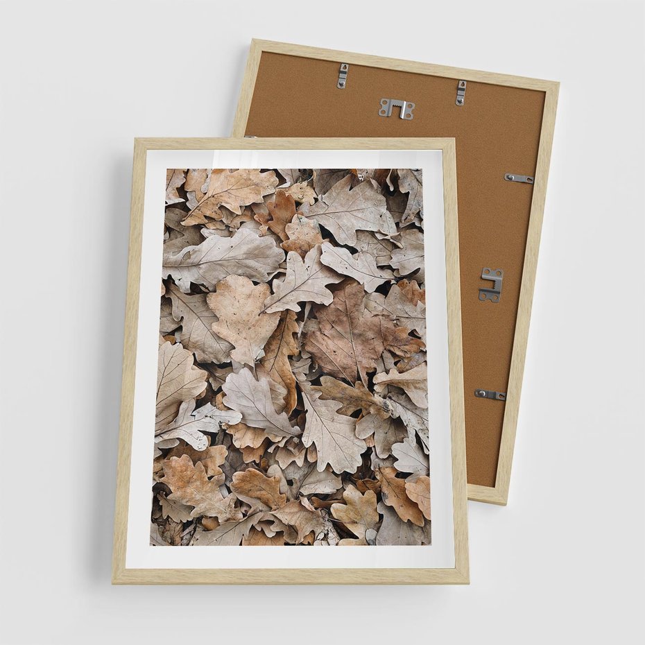 Plakat w ramie 50x70 - Nostalgiczny Pejzaż - suche liście, jesień - rama drewno