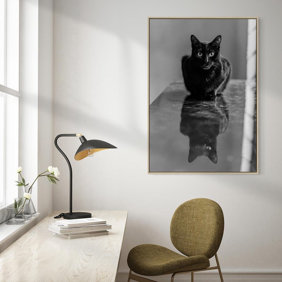 Obraz w ramie 80x120 - Kocie Oczy - kot, czarno białe zdjęcie - rama drewno