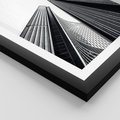 Plakat w ramie 50x70 - Monochromatyczna Wizja - architektura, wysoki wieżowiec - rama czarna