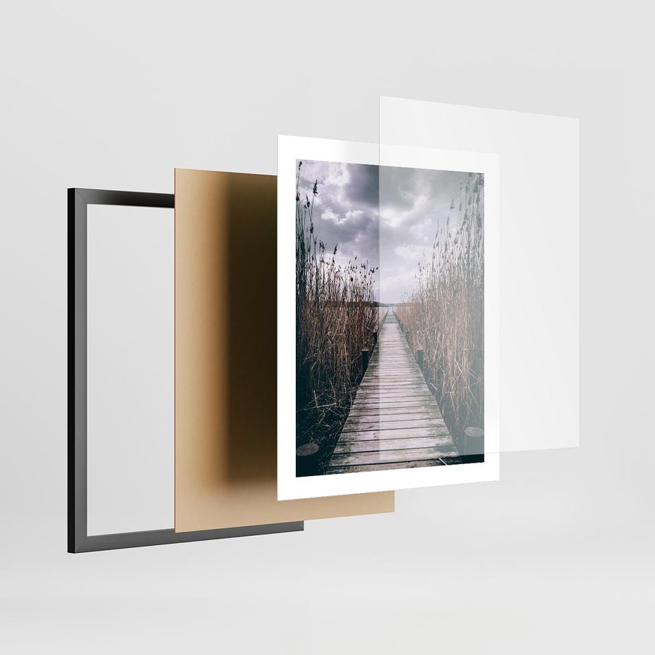 Plakat w ramie 40x50 - Mglisty krajobraz - pomost, morze - rama czarna