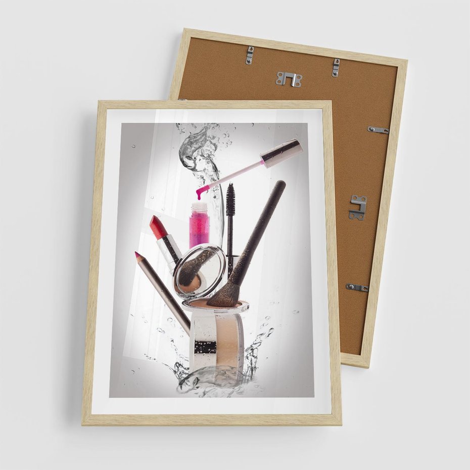 Plakat w ramie 50x70 - Moda, makijaż i relaks - moda, makijaż - rama drewno