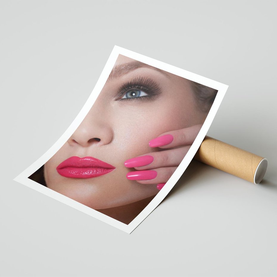 Plakat bez ramy 40x50 - Usta, manicure, spa: kobieca harmonia - usta, manicure