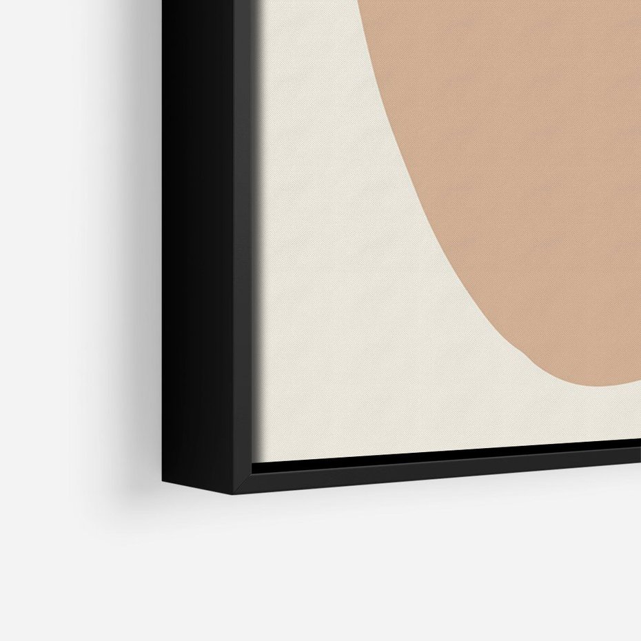 Obraz w ramie 70x100 - Beżowa Synergia - beżowa abstrakcyjna kompozycja, czarny akcent - rama czarna