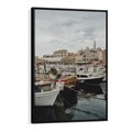 Obraz w ramie 70x100 - Malowniczy Krajobraz Morski - morze, łódki - rama czarna