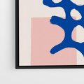 Obraz w ramie 50x50 - Migotliwe Nastroje - abstrakcyjna niebieska forma, dziwne kształty - rama czarna
