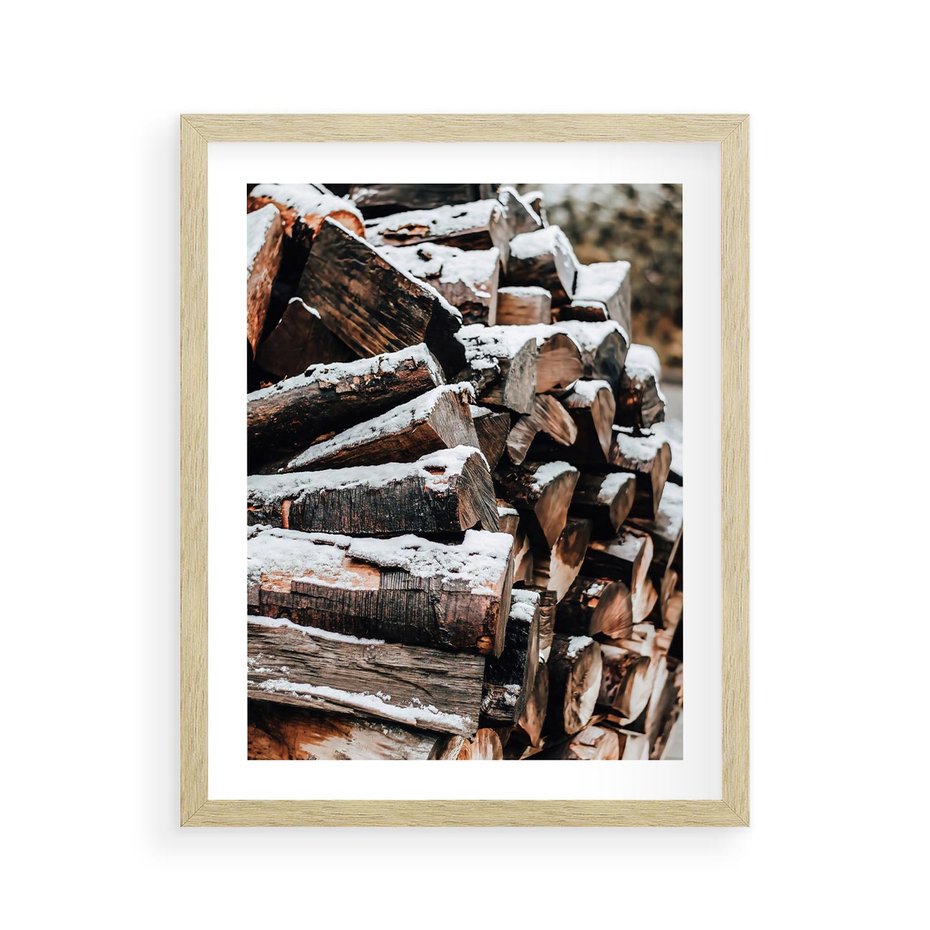 Plakat w ramie 40x50 - Zimowa Drewniana Idylla - drewno, kłody - rama drewno