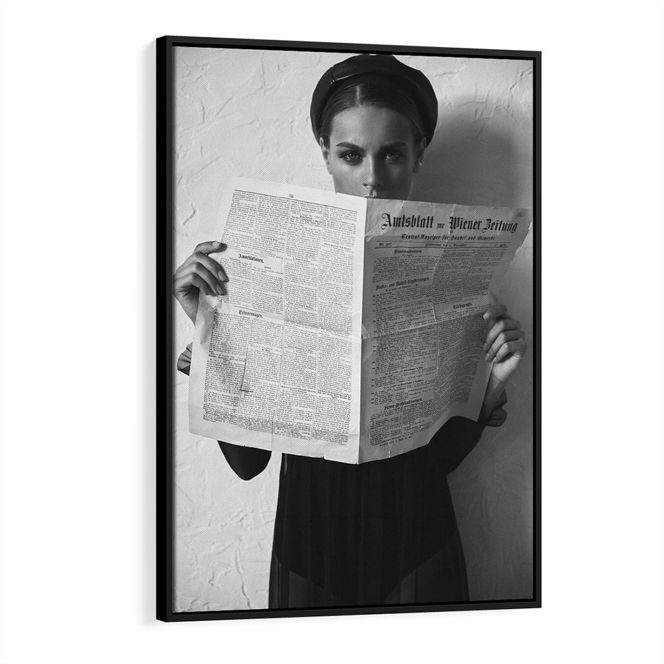 Obraz w ramie 70x100 - Nowe Wiadomości - retro zdjęcie, czarno białe - rama czarna