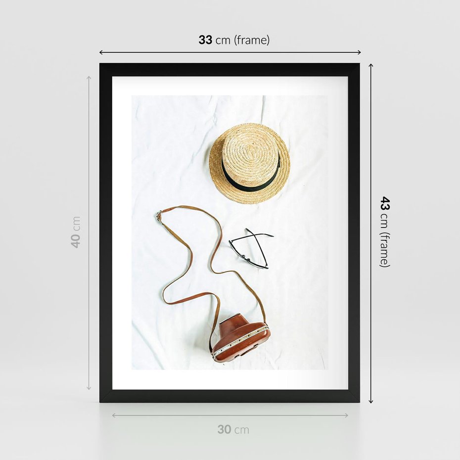 Plakat w ramie 30x40 - Artystyczna Dusza - boho kompozycja, kapelusz słomkowy - rama czarna