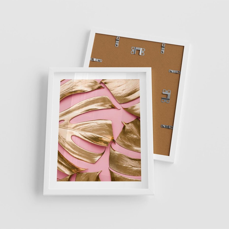 Plakat w ramie 40x50 - Przyjemność w Naturze - złote, liście - rama biała