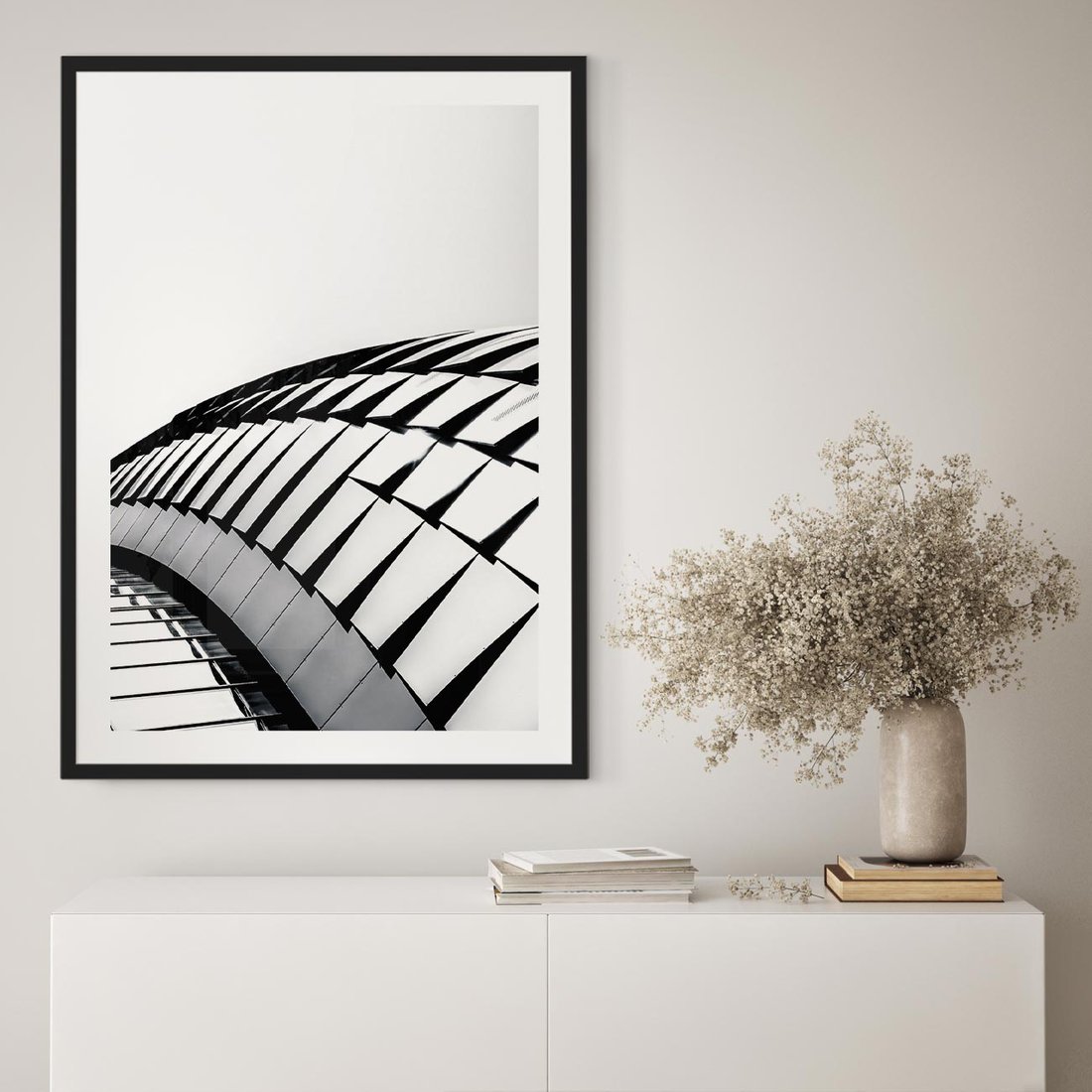 Plakat w ramie 50x70 - Dynamiczne Kształty - architektura, obłe kształty - rama czarna