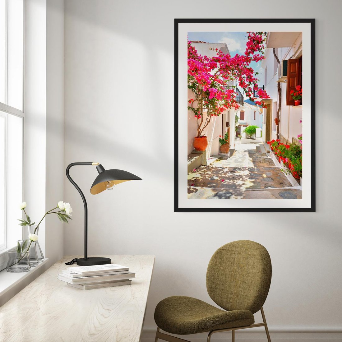 Plakat w ramie 40x50 - Kwiatowa uliczka wakacji - kwiaty, uliczka - rama czarna