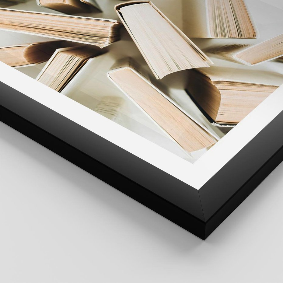 Plakat w ramie 30x40 - Odcienie Wiedzy - książki, ujęcie z góry - rama czarna