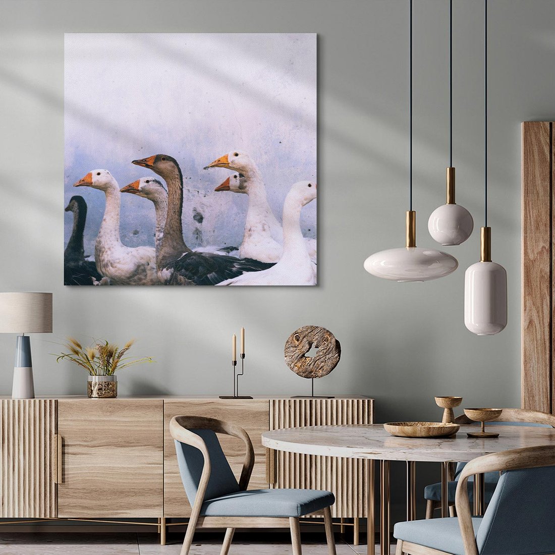 Obraz na płótnie 60x60 - Spotkanie Wśród Piór - uchwycony moment, fotografia