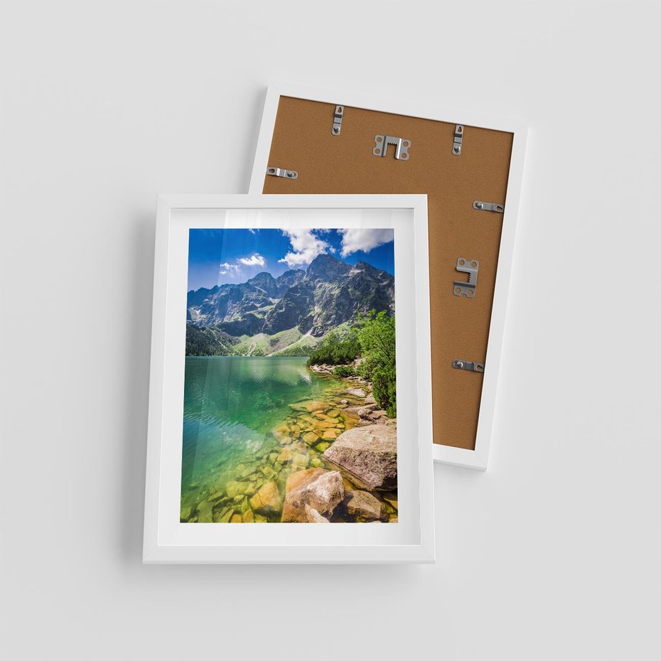 Plakat w ramie 30x40 - Mistyczne Połączenie - jezioro, góry - rama biała