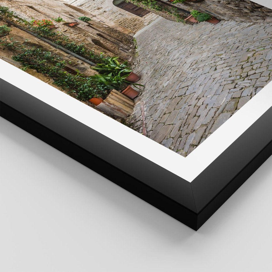 Plakat w ramie 40x50 - Urok Uliczki we Włoszech - uliczka, Włochy - rama czarna