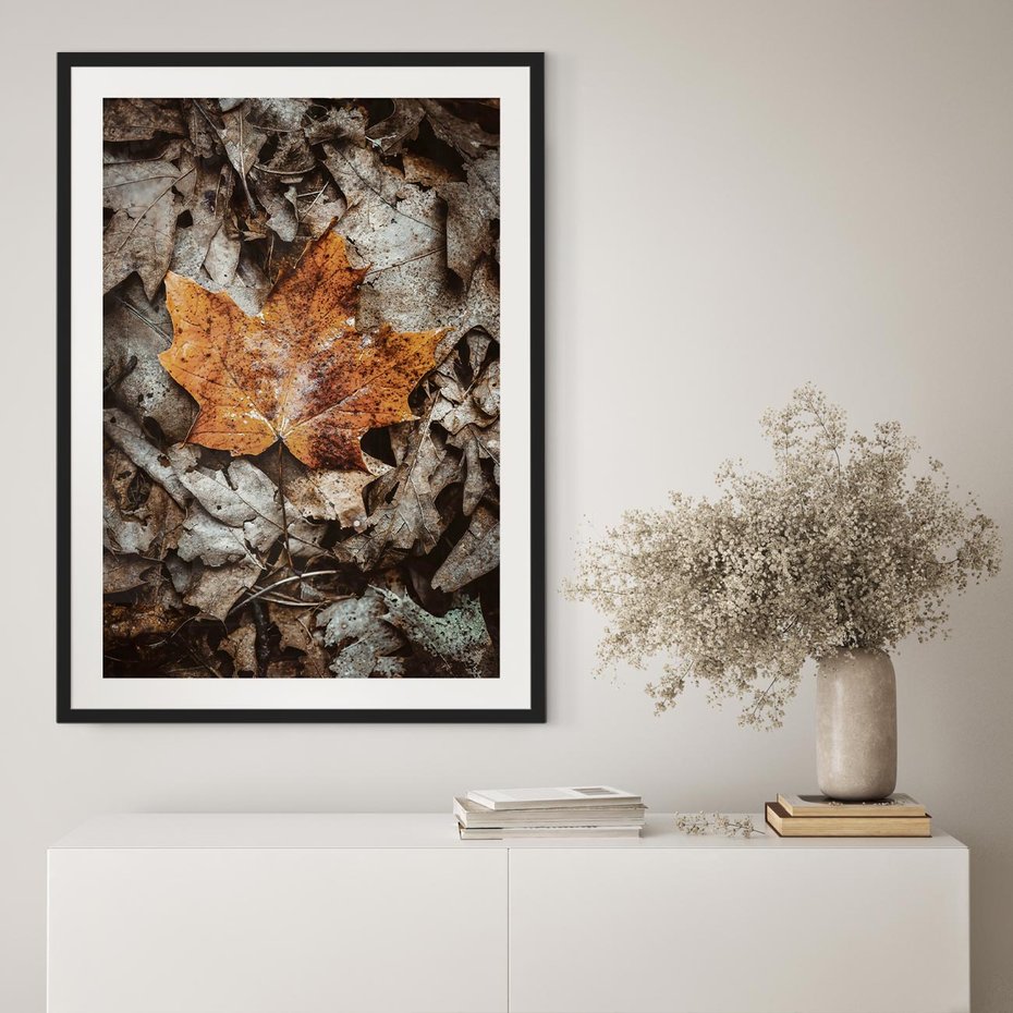 Plakat w ramie 50x70 - Jesienne Czarowanie - suchy liść, żółty - rama czarna