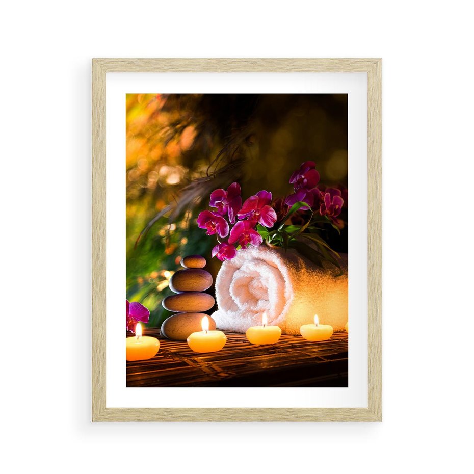 Plakat w ramie 40x50 - Relaksujące spa z płonącymi świecami - spa, świece - rama drewno