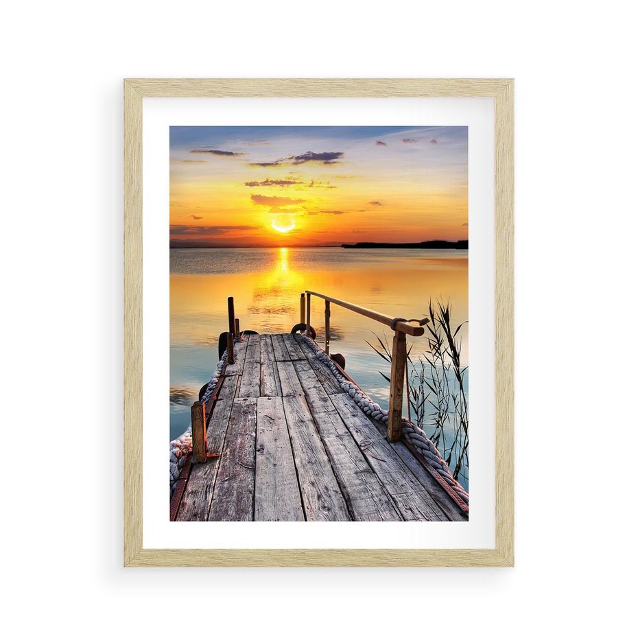 Plakat w ramie 40x50 - Zachód nad jeziorem z pomostem - pomost, jezioro - rama drewno