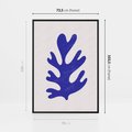 Obraz w ramie 70x100 - Przenikająca Struktura - boho plakat, niebieski liść w intensywnym kolorze - rama czarna