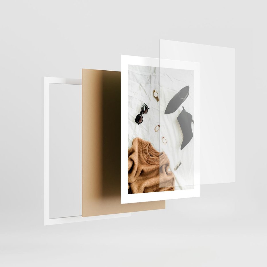 Plakat w ramie 30x40 - Styl i Klasyka - modowa fotografia, sweter - rama biała