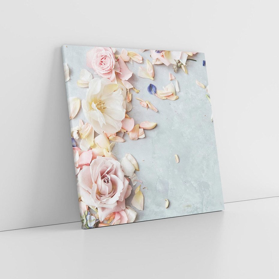 Obraz na płótnie 50x50 - Róże: kwiatowy urok - róże, kwiaty