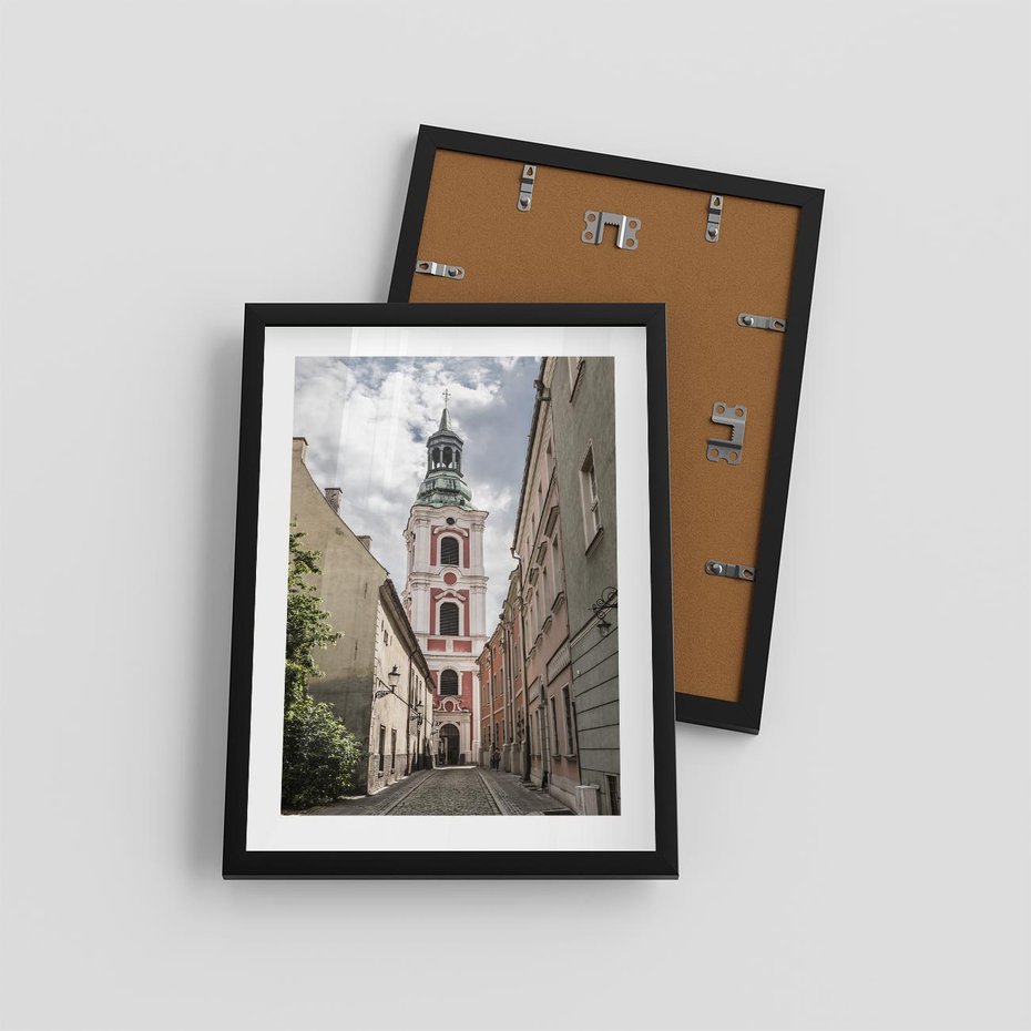 Plakat w ramie 30x40 - Magia perspektywy uliczki - uliczka, perspektywa - rama czarna