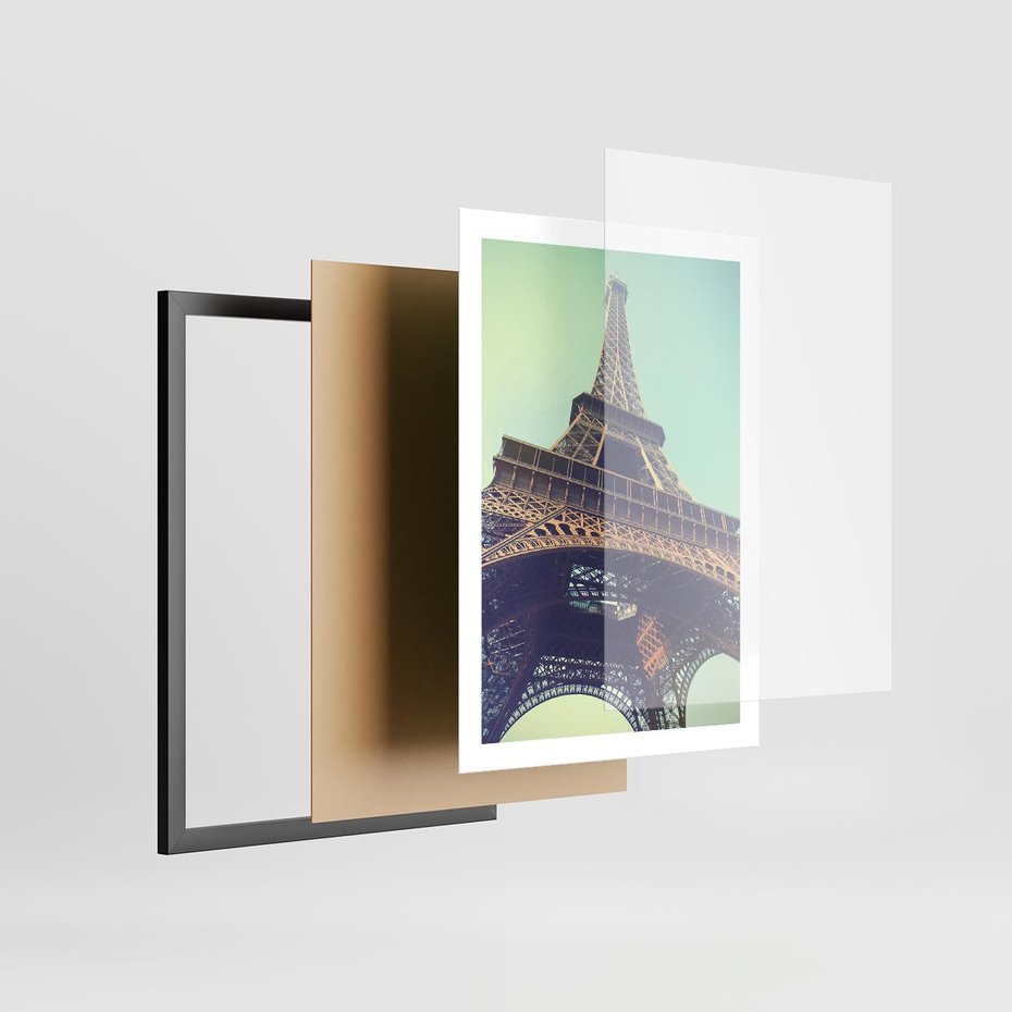 Plakat w ramie 50x70 - Wieża Eiffla w czarno-białej odsłonie - Eiffla, Paryż - rama czarna