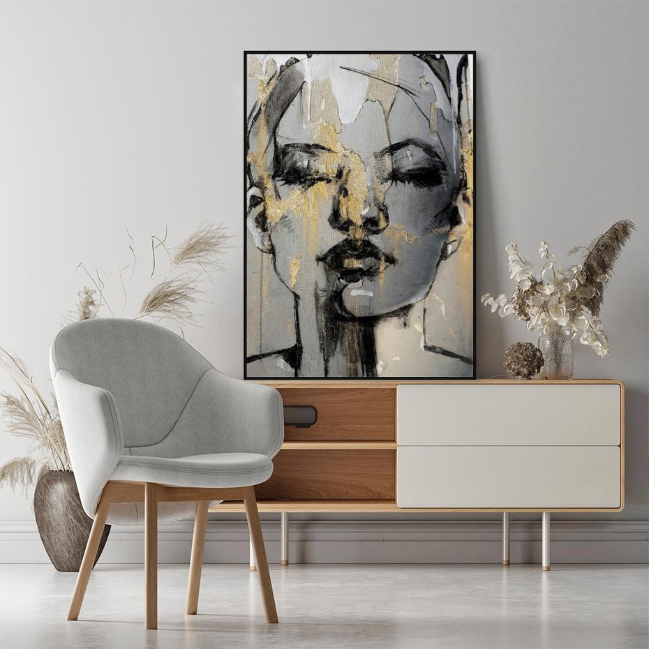 Obraz w ramie 70x100 - Kobieta - Abstrakcyjne Malowidło - złote, usta abstrakcja - rama czarna