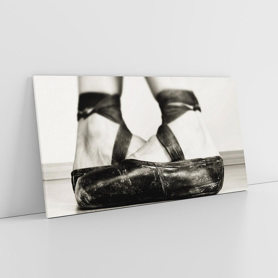 Obraz na płótnie 140x70 - W Monochromatycznych Nutach - fotografia, czarno biała