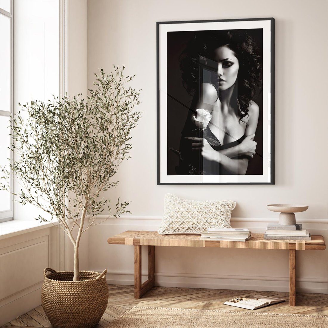 Plakat w ramie 30x40 - Piękno kobiecego aktu uchwycone - kobieta, akt - rama czarna