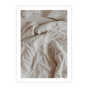 Plakat bez ramy 21x30 - Spokojna Noc - biała pościel, zdjęcie do sypialni