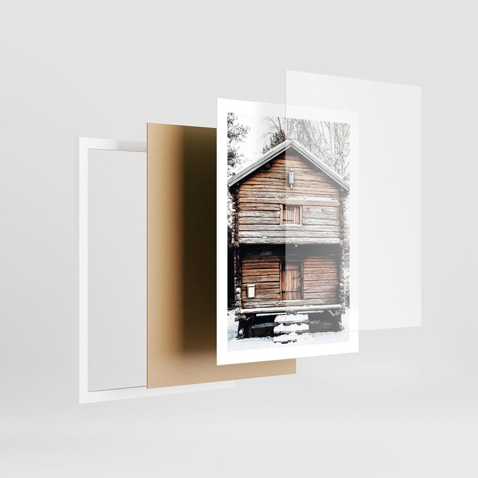 Plakat w ramie 50x70 - Śnieżny Ustronny Raj - domek w górach, śnieg - rama biała