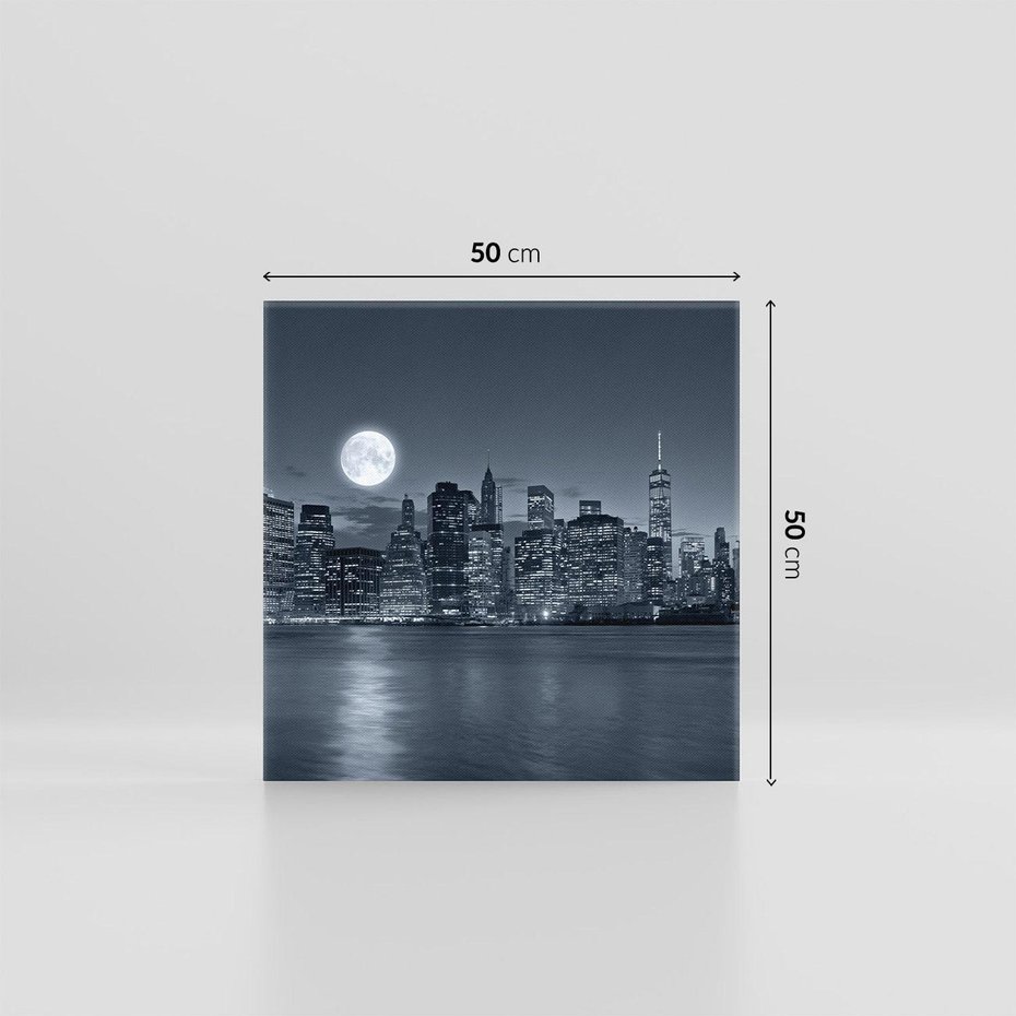 Obraz na płótnie 50x50 - Księżyc nad miastem nocą - księżyc, miasto