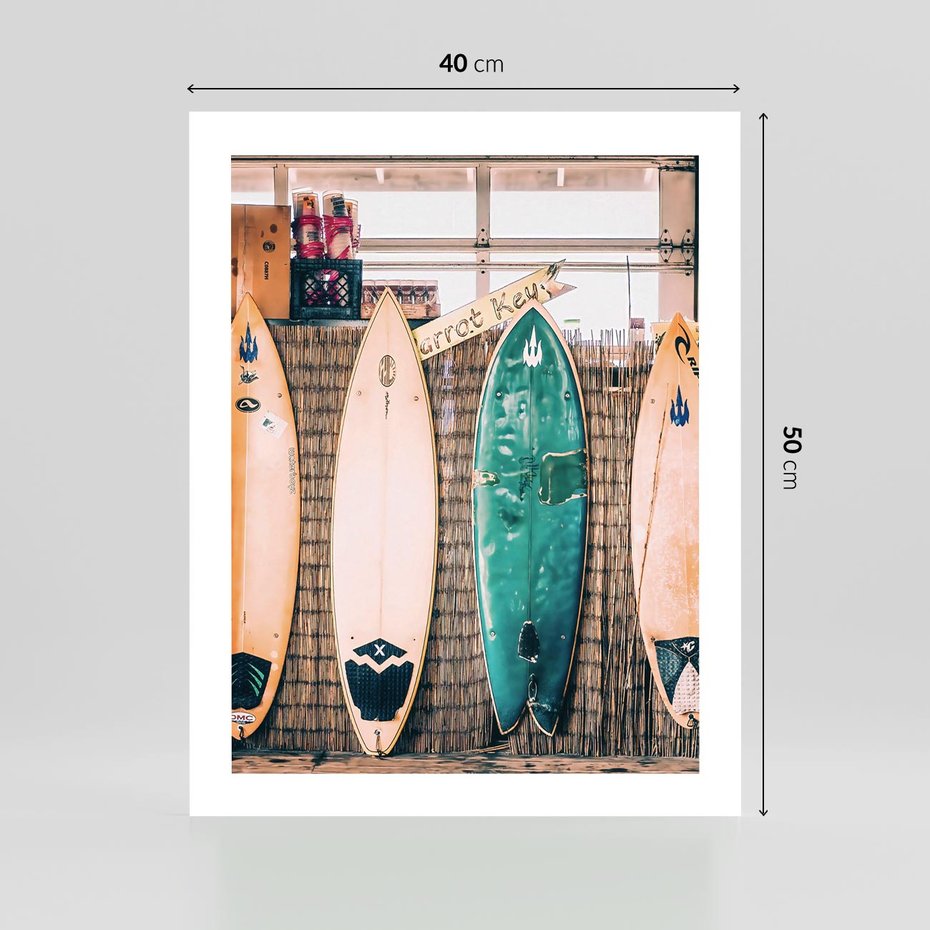 Plakat bez ramy 40x50 - Deski Surfingowe w Pionie - deski surfingowe, ustawione pionowo