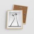 Plakat w ramie 40x50 - Samotne Palmy - czarno biała fotografia, dwie samotne palmy - rama drewno
