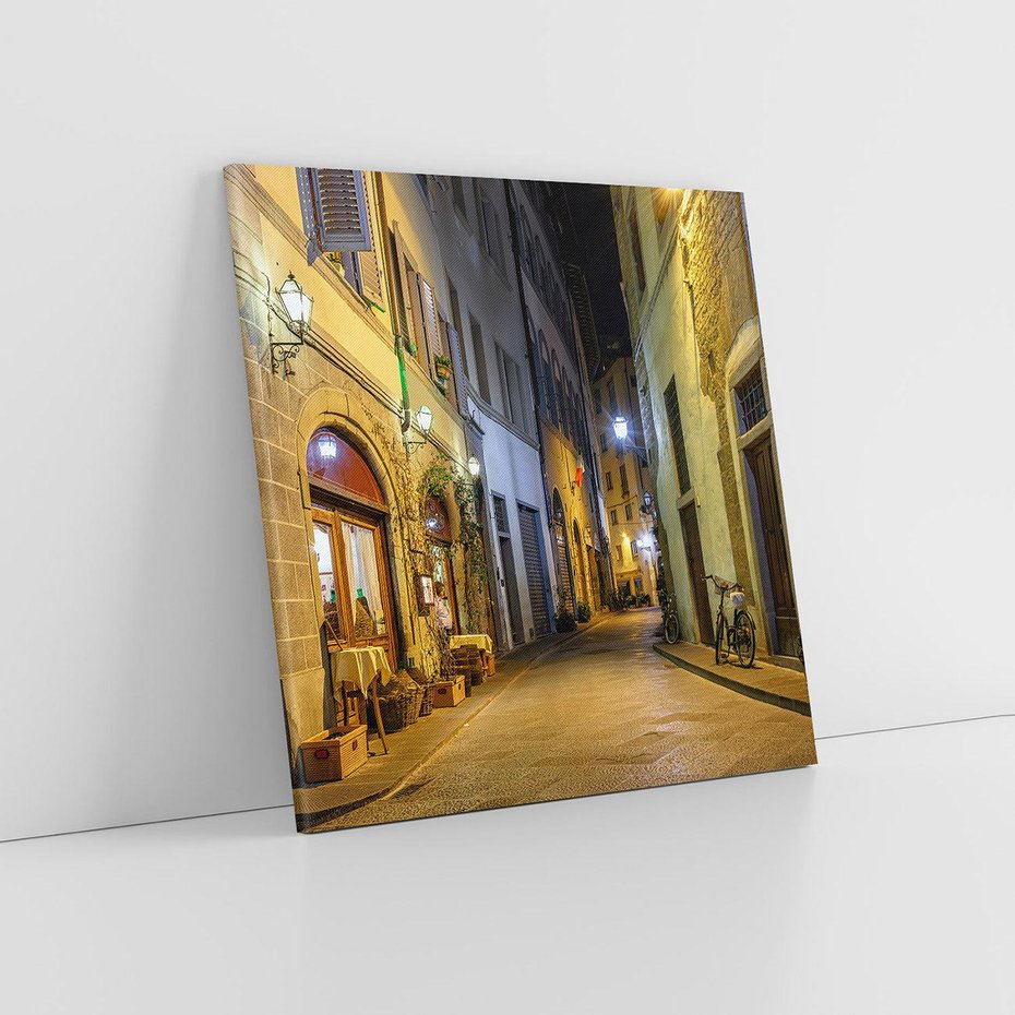 Obraz na płótnie 70x70 - Toskańska uliczka: włoski urok - Włochy, Toskania