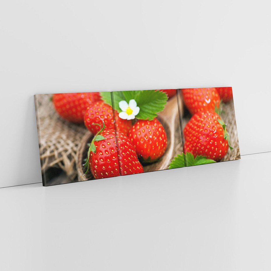 Obraz na płótnie 150x50 - Truskawki: owocowa ekstaza - truskawki, owoce