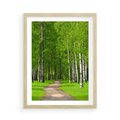 Plakat w ramie 50x70 - Spacer Ścieżką w Urokliwym Lesie - las, ścieżka - rama drewno