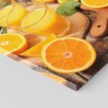 Obraz na płótnie 70x70 - Soczyste pomarańcze i soki - pomarańcze, soki