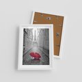 Plakat w ramie 30x40 - Kolorowy parasol w Paryżu - Paryż, parasol - rama biała