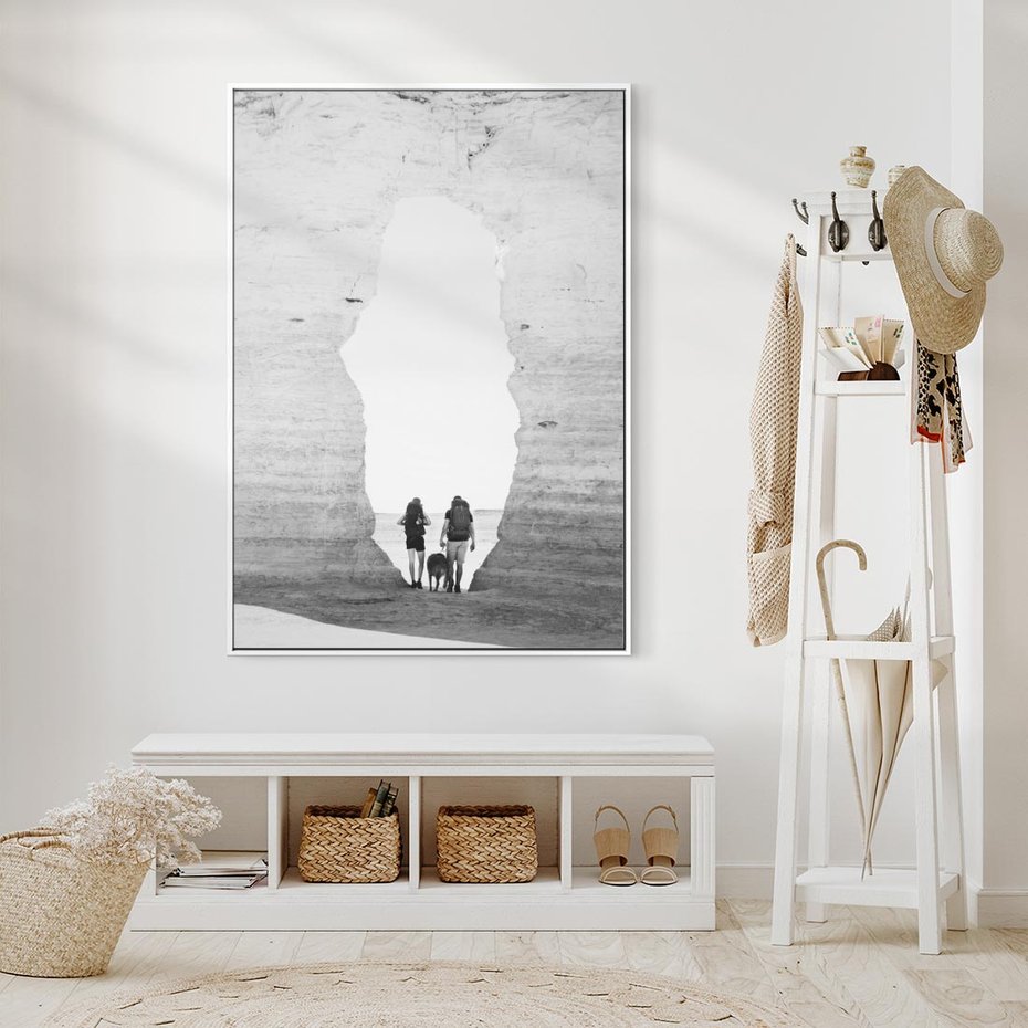 Obraz w ramie 70x100 - Podróżna Eksploracja - Echa Przygody - rama biała