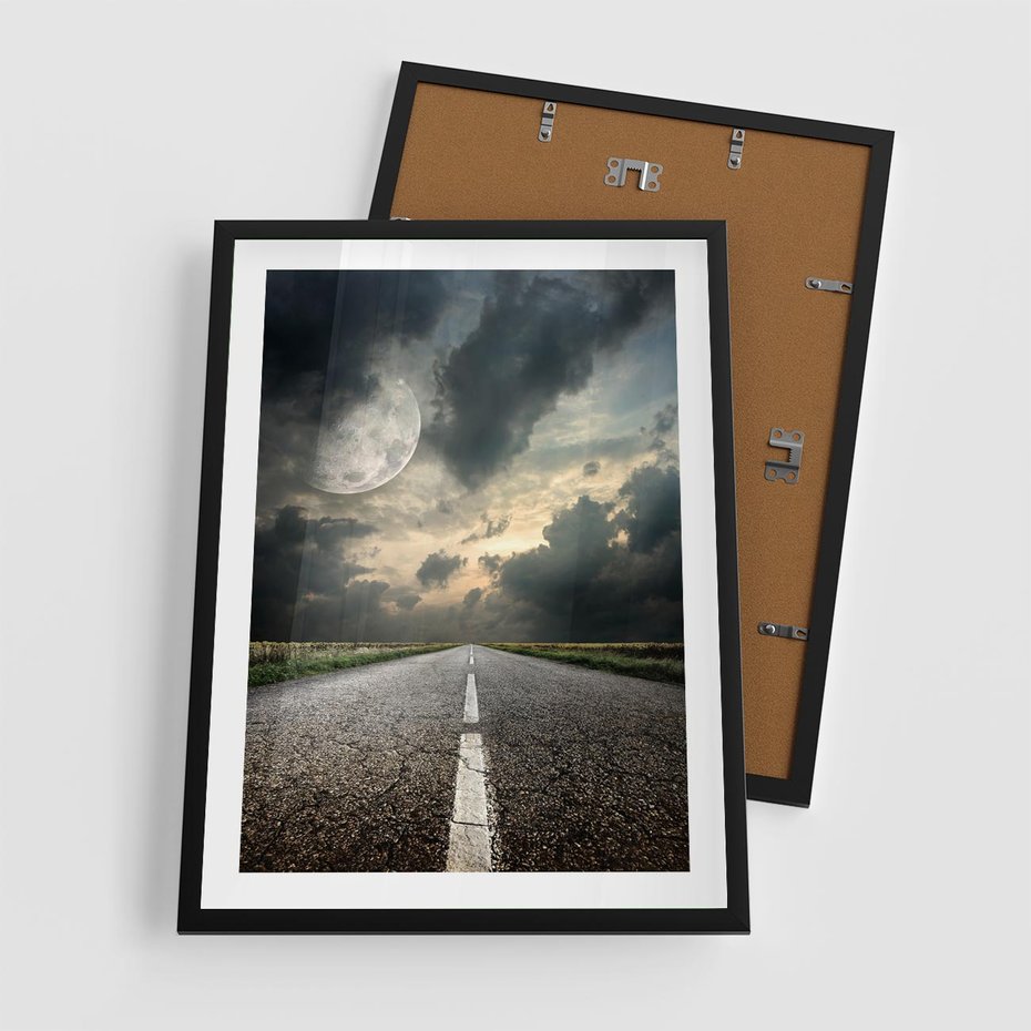 Plakat w ramie 50x70 - magia nocnej drogi - droga, księżyc - rama czarna