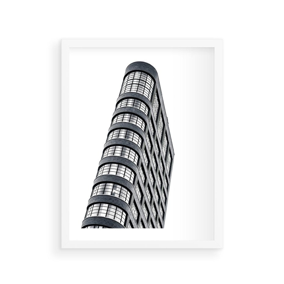 Plakat w ramie 30x40 - Wieżowiec na Monochromatycznym Obrazie - architektura, wieżowiec - rama biała